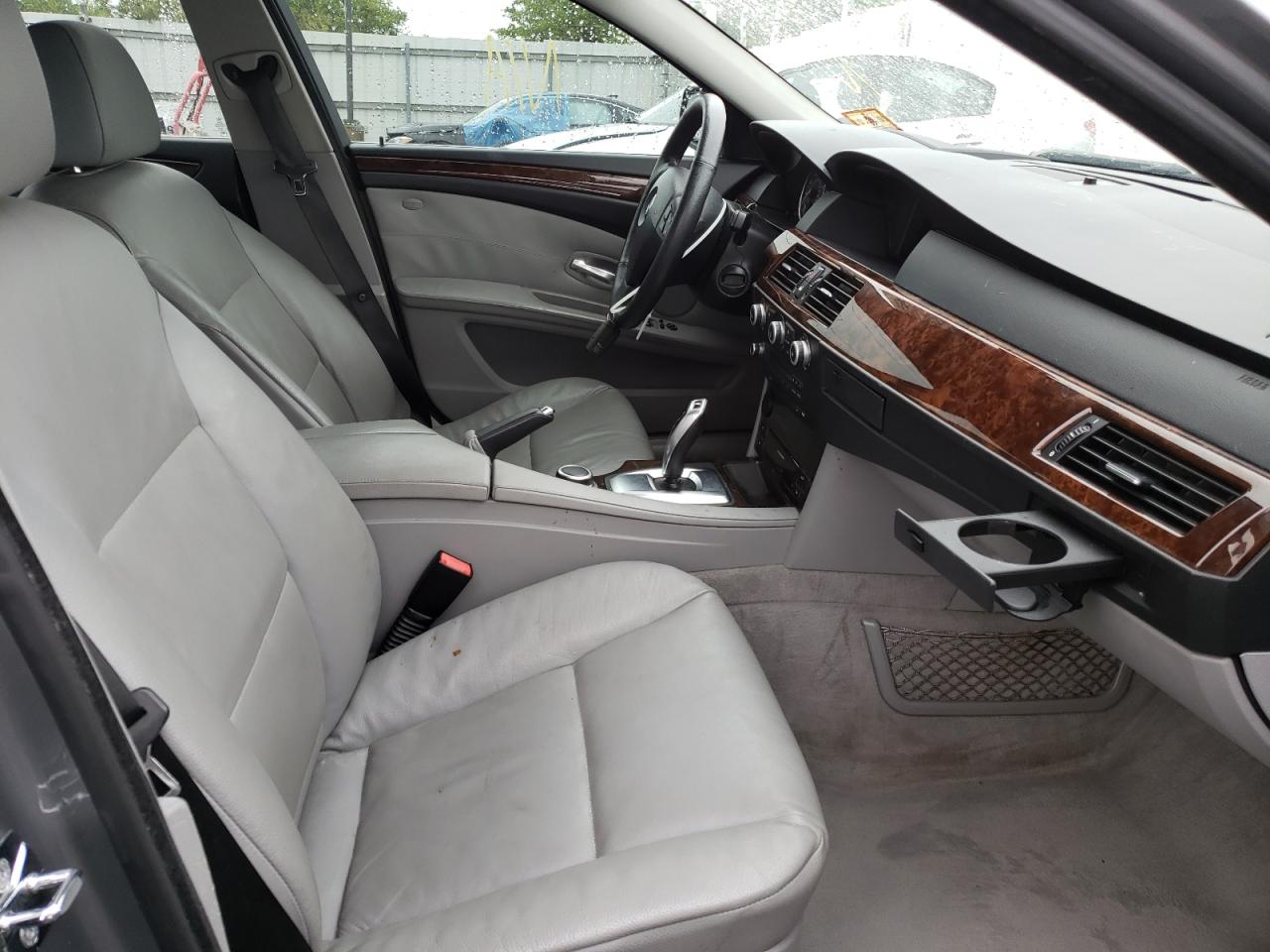 Photo 5 from auction – 2008 BMW 528 XI with VIN WBANV13558BZ47729
