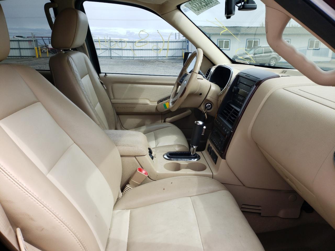 Photo 5 from auction – 2006 FORD EXPLORER L with VIN 1FMEU75876UB47088