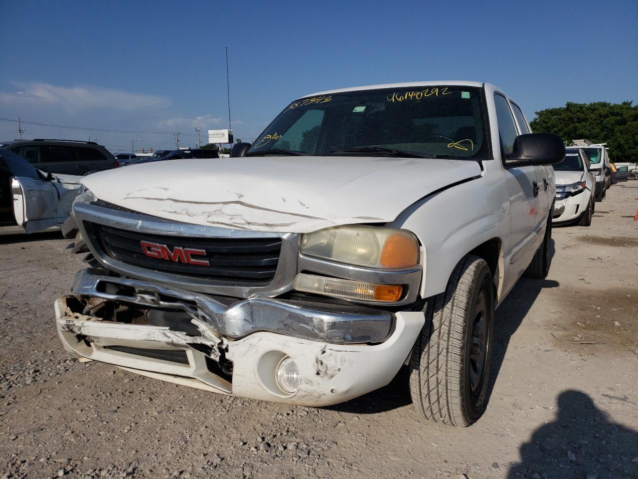 Photo 2 from auction – 2005 GMC NEW SIERRA with VIN 2GTEC13T551387343