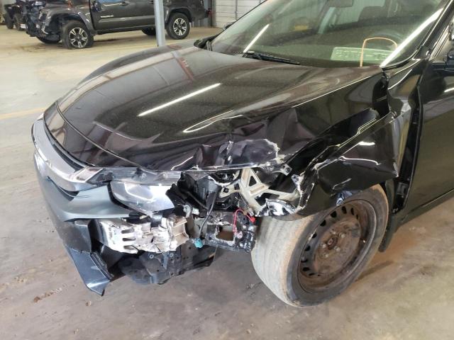 Photo 9 from auction – 2017 HONDA CIVIC LX with VIN 19XFC2E53HE047415