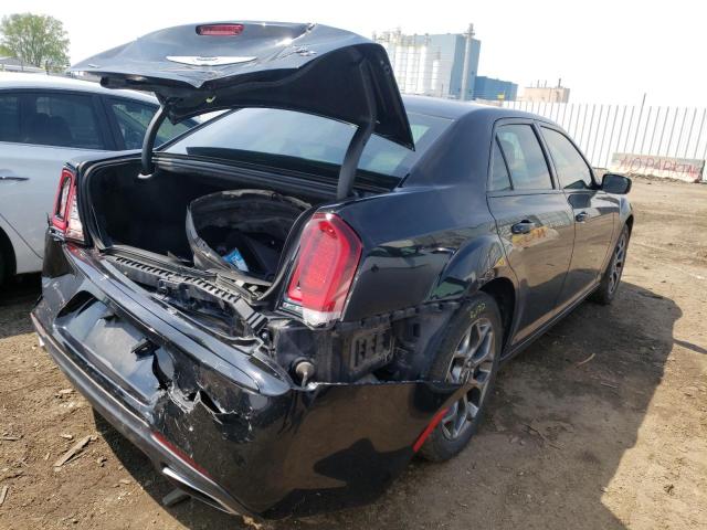 Photo 4 from auction – 2016 CHRYSLER 300 S with VIN 2C3CCAGG5GH136020