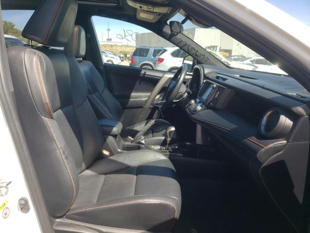 Photo 5 from auction – 2016 TOYOTA RAV4 SE with VIN 2T3JFREV9GW415447