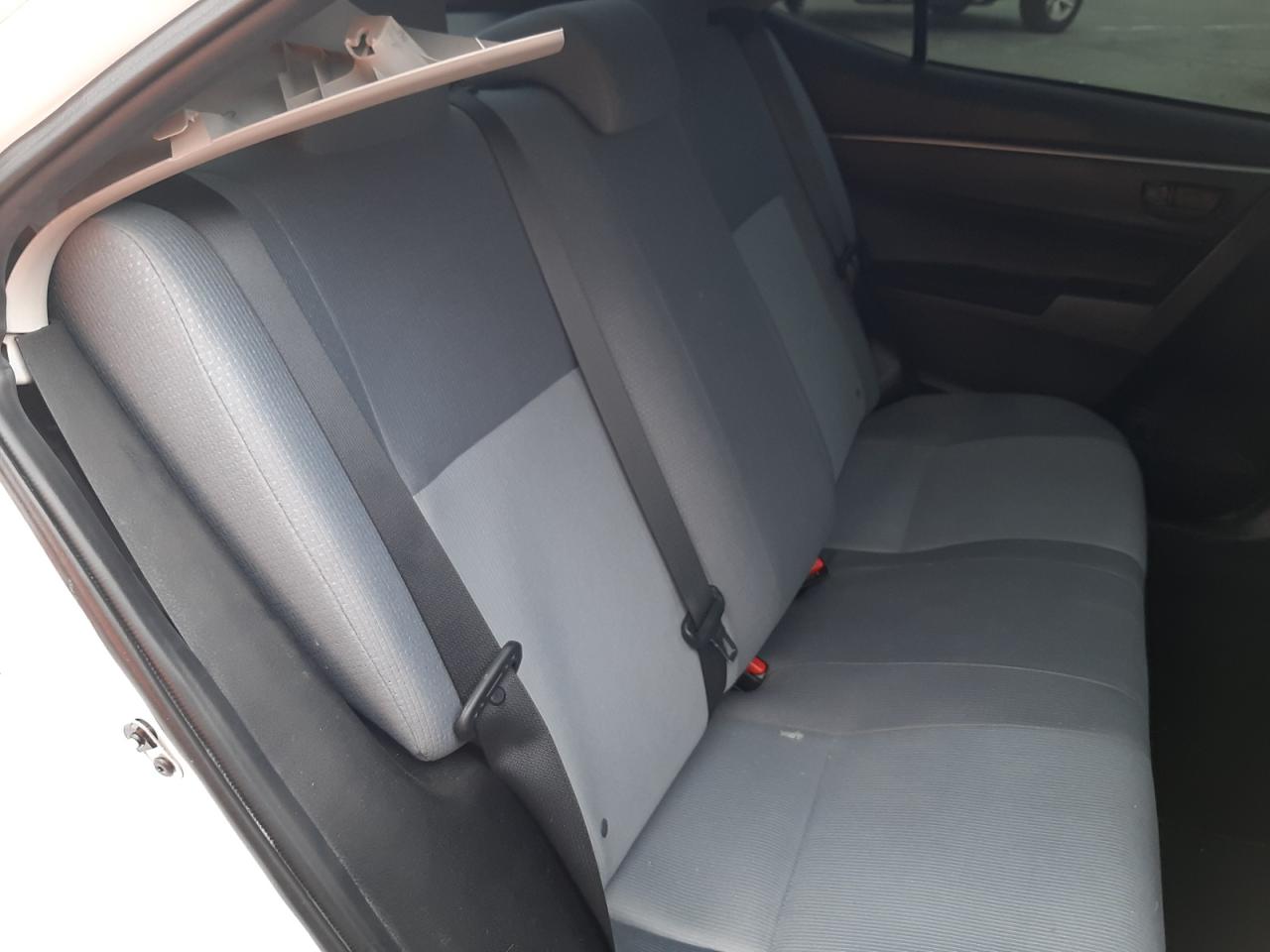 Photo 6 from auction – 2014 TOYOTA COROLLA L with VIN 5YFBURHE6EP109920