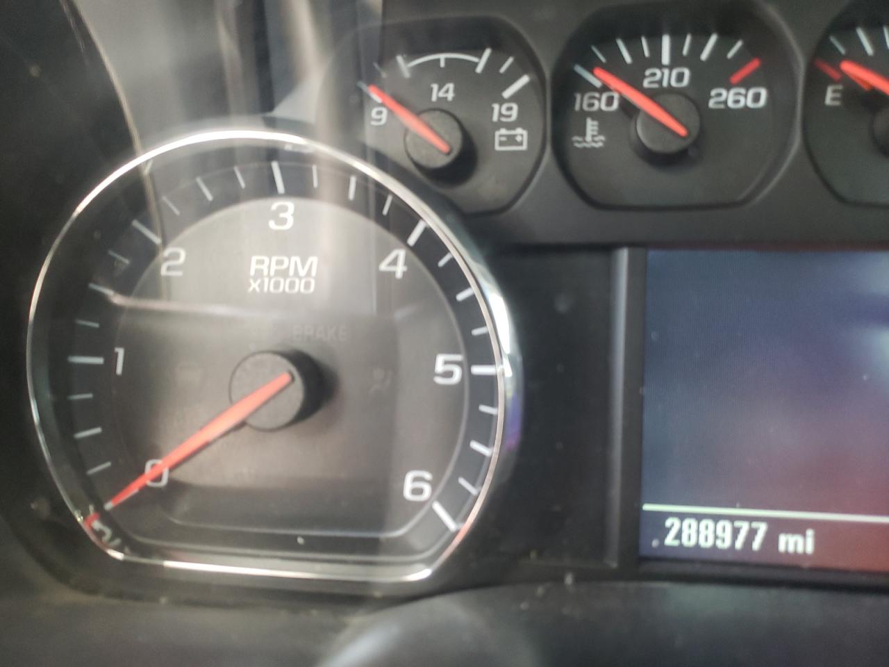 Photo 8 from auction – 2015 CHEVROLET SILVERADO with VIN 1GC1CUEG7FF187185