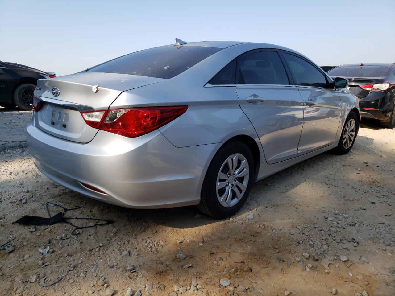 Photo 4 from auction – 2012 HYUNDAI SONATA GLS with VIN 5NPEB4AC7CH448758