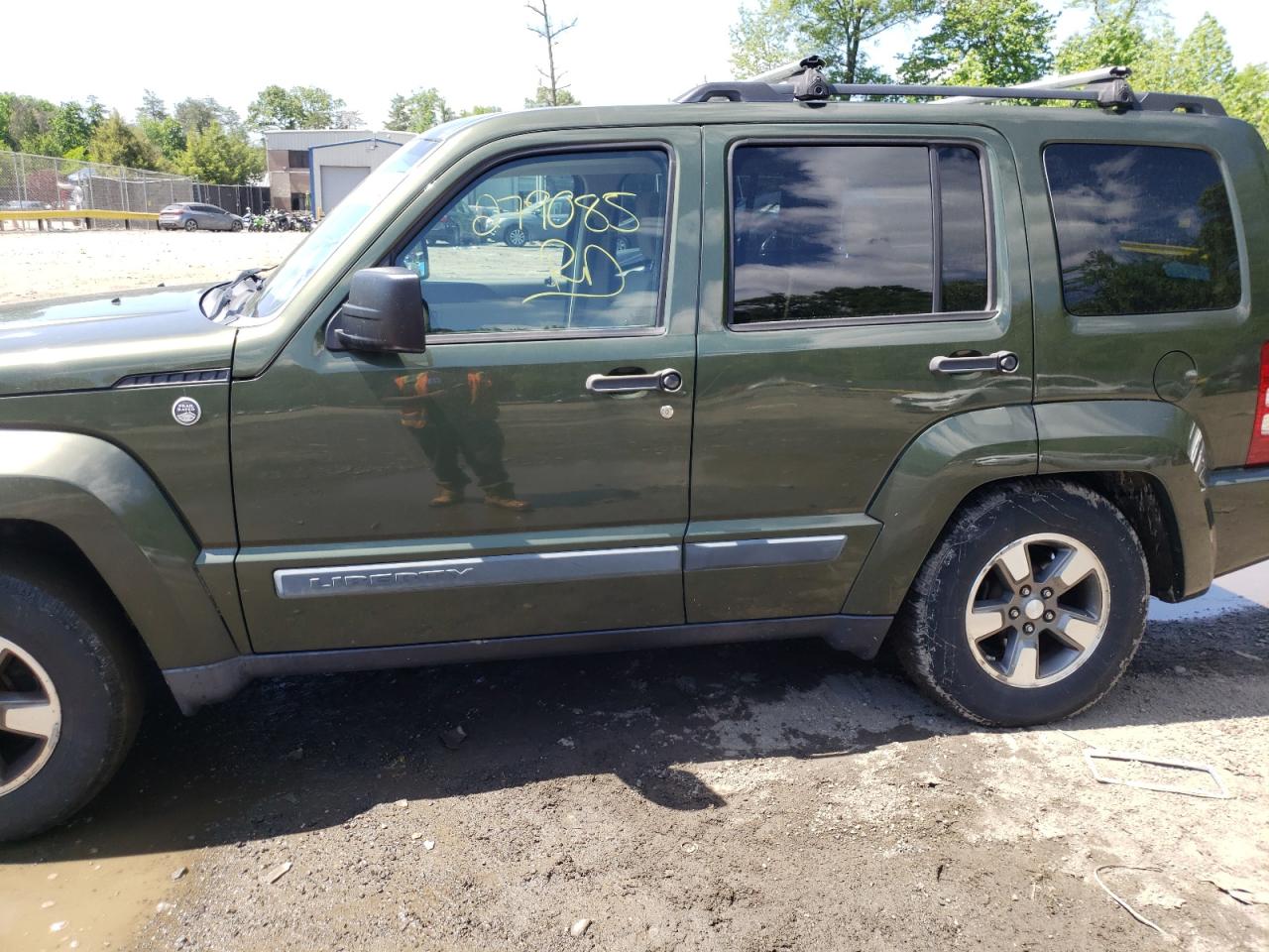 Photo 9 from auction – 2008 JEEP LIBERTY SP with VIN 1J8GN28K18W152419