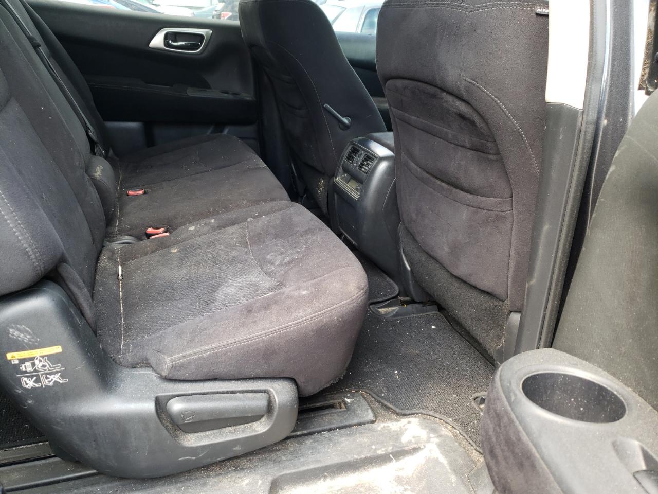 Photo 6 from auction – 2013 NISSAN PATHFINDER with VIN 5N1AR2MM4DC618568