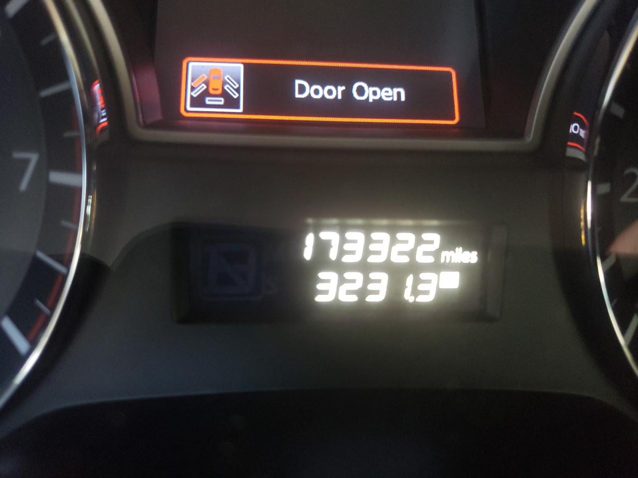 Photo 8 from auction – 2014 NISSAN PATHFINDER with VIN 5N1AR2MN6EC715071