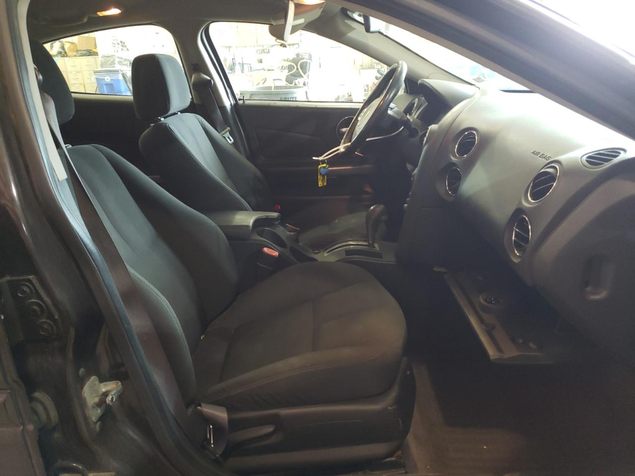 Photo 5 from auction – 2008 PONTIAC GRAND PRIX with VIN 2G2WP552381111076