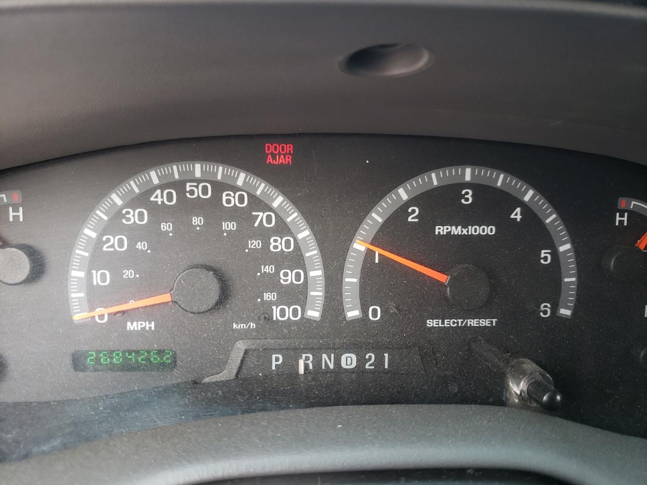 Photo 8 from auction – 2001 FORD F150 SUPER with VIN 1FTRW07WX1KA83975
