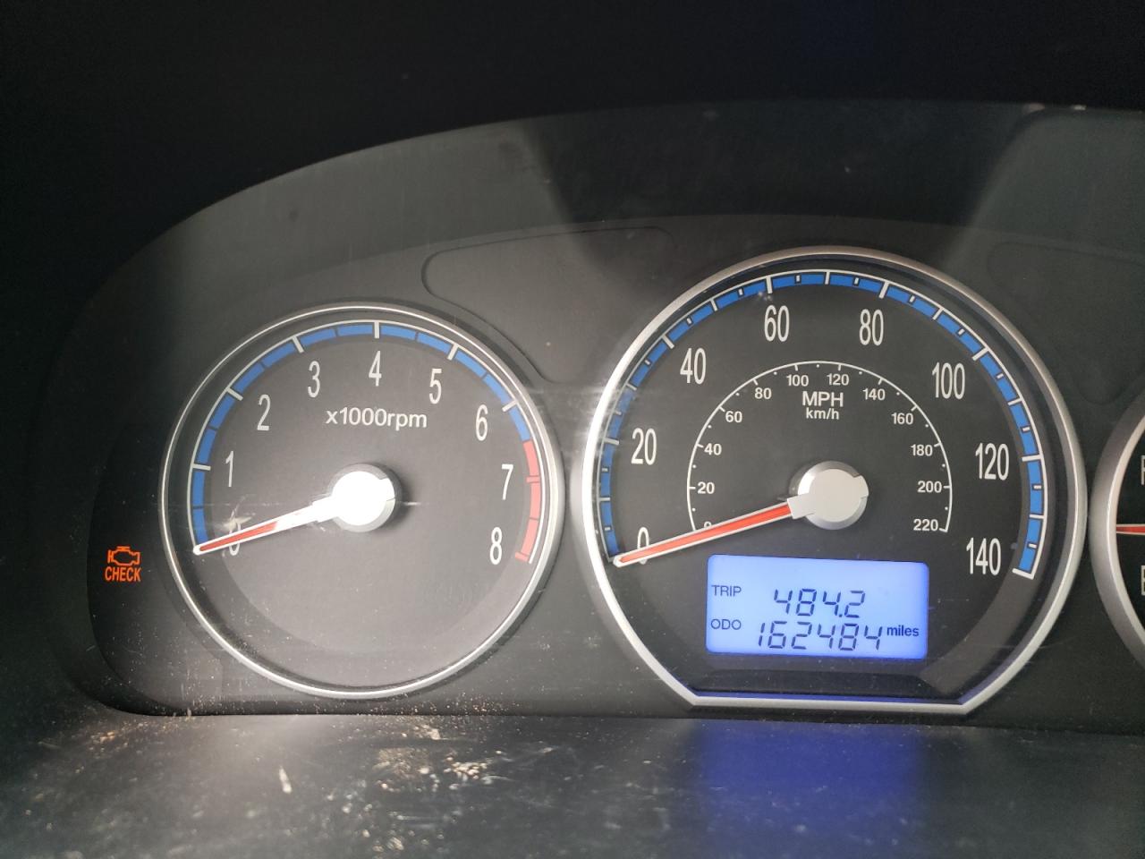 Photo 8 from auction – 2009 HYUNDAI SANTA FE G with VIN 5NMSG73D79H241059