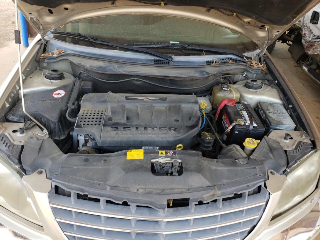 Photo 7 from auction – 2005 CHRYSLER PACIFICA T with VIN 2C4GM68435R670829