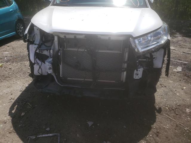 Photo 9 from auction – 2019 TOYOTA HIGHLANDER with VIN 5TDJGRFH2KS068799