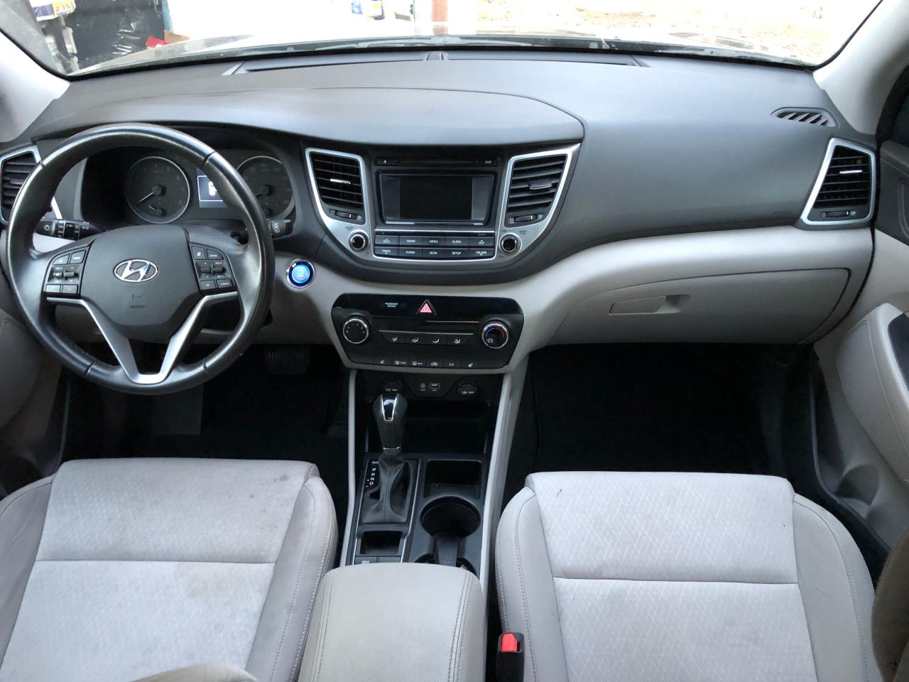 Photo 9 from auction – 2016 HYUNDAI TUCSON LIM with VIN KM8J33A2XGU263124