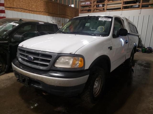 Photo 2 from auction – 2000 FORD F150 with VIN 2FTRF18W6YCA47235