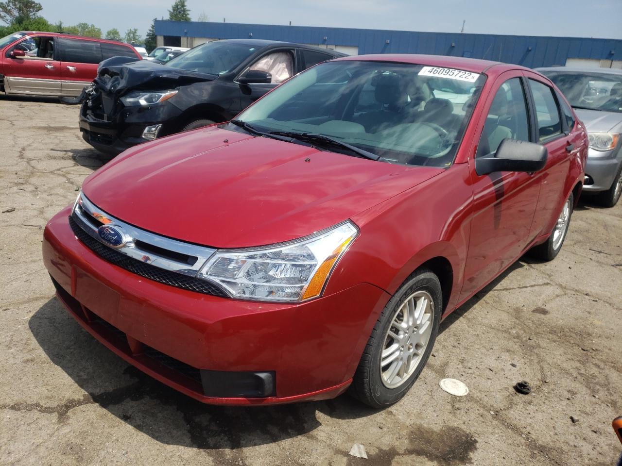 Photo 2 from auction – 2011 FORD FOCUS SE with VIN 1FAHP3FN1BW137361