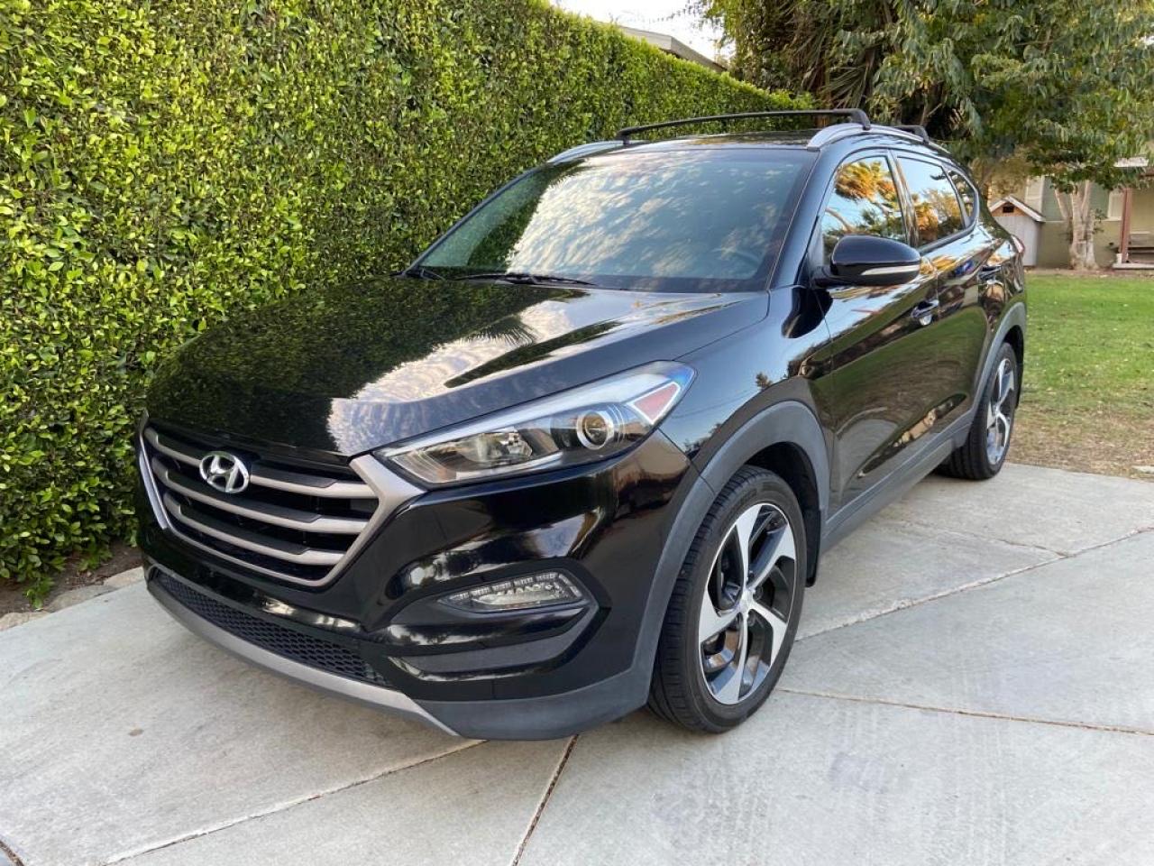 Photo 2 from auction – 2016 HYUNDAI TUCSON LIM with VIN KM8J33A2XGU263124
