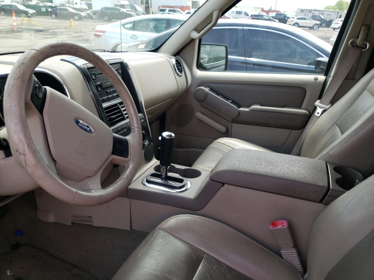 Photo 5 from auction – 2007 FORD EXPLORER X with VIN 1FMEU73EX7UB15665
