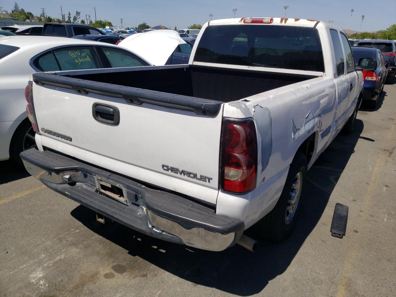 Photo 4 from auction – 2004 CHEVROLET SILVERADO with VIN 2GCEC19V241210918