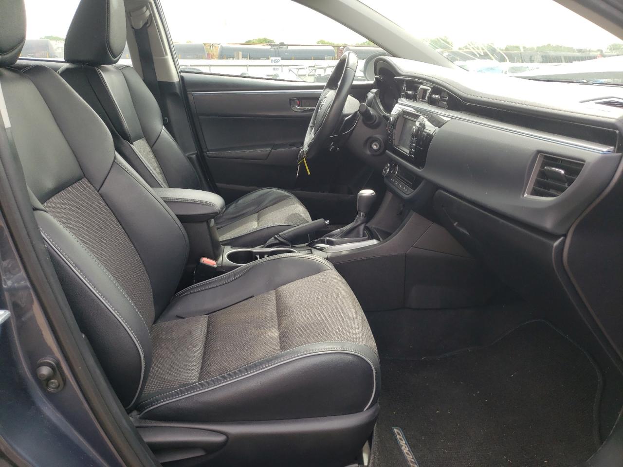Photo 5 from auction – 2016 TOYOTA COROLLA L with VIN 5YFBURHE7GP464016
