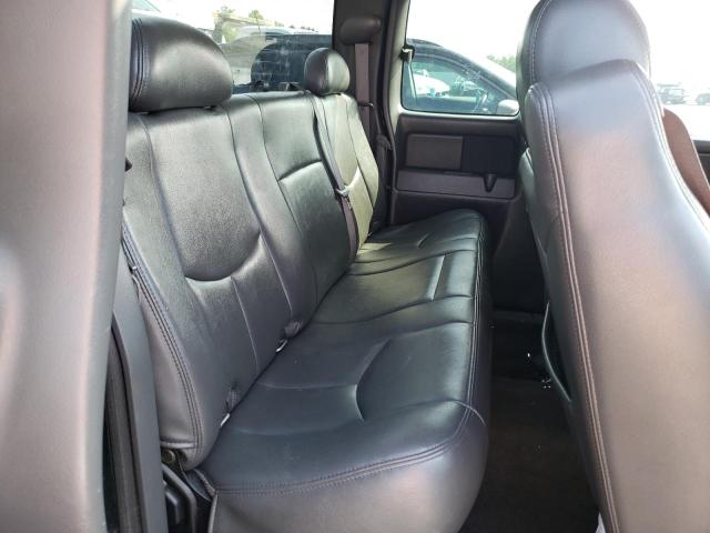 Photo 6 from auction – 2006 CHEVROLET SILVERADO with VIN 1GCEC19T96Z126362