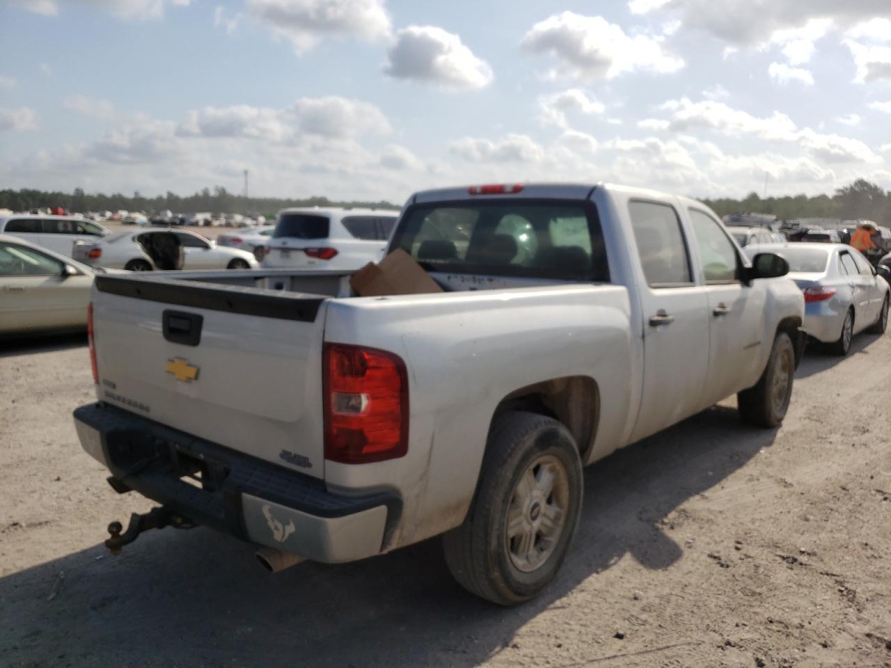 Photo 4 from auction – 2011 CHEVROLET SILVERADO with VIN 3GCPCPEA7BG308149