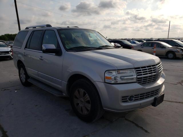 LINCOLN NAVIGATOR 2007 with VIN 5LMFU275X7LJ06453 - Photo from auction