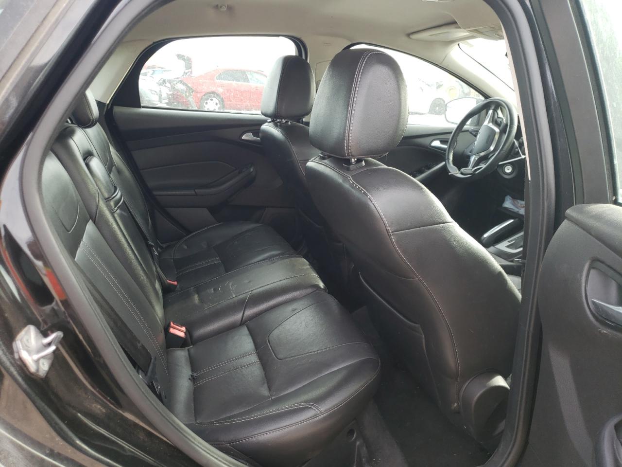 Photo 16 from auction – 2013 FORD FOCUS SE with VIN 1FADP3F26DL116756