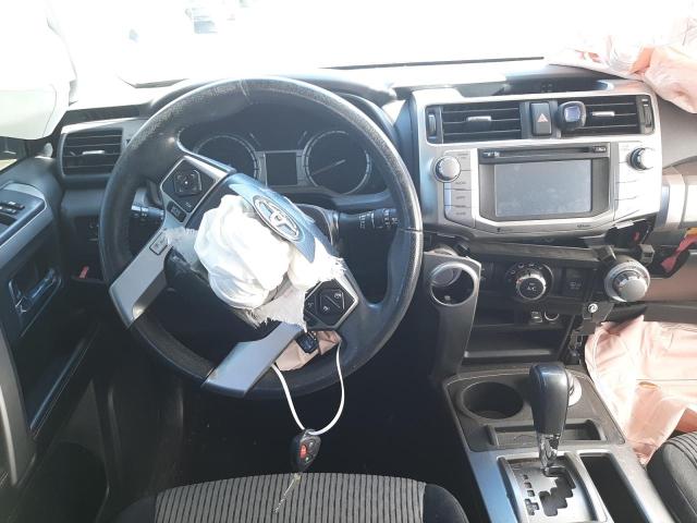 Photo 9 from auction – 2015 TOYOTA 4RUNNER SR with VIN JTEBU5JR3F5216407