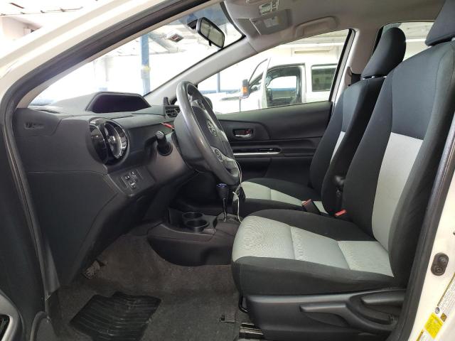 Photo 5 from auction – 2015 TOYOTA PRIUS C with VIN JTDKDTB31F1580142
