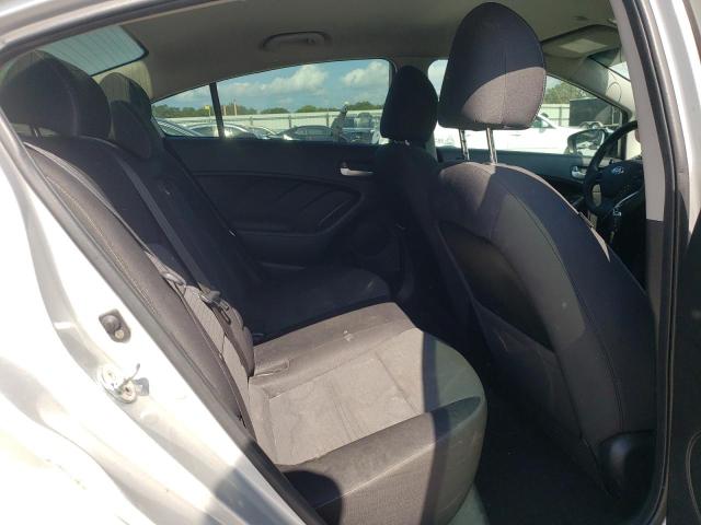 Photo 6 from auction – 2017 KIA FORTE LX with VIN 3KPFL4A76HE076569