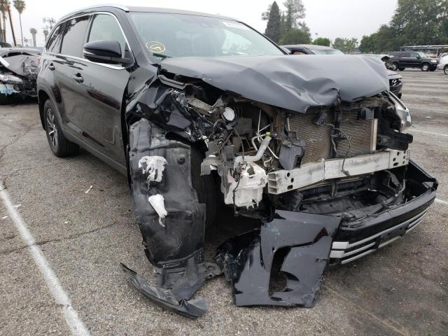 TOYOTA HIGHLANDER 2019 with VIN 5TDJZRFH1KS573484 - Photo from auction