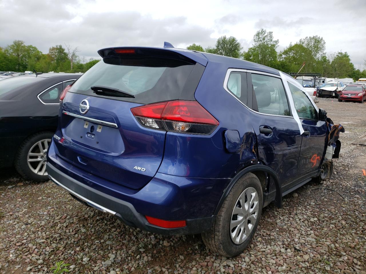 Photo 4 from auction – 2020 NISSAN ROGUE S with VIN KNMAT2MV1LP500693