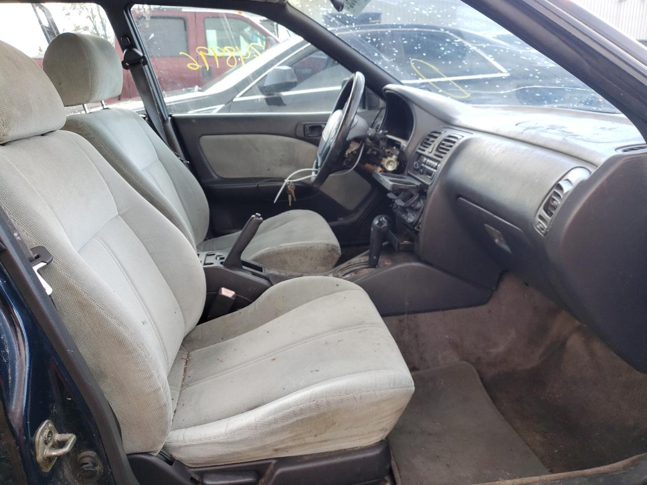 Photo 5 from auction – 1995 SUBARU LEGACY LS with VIN 4S3BK6552S7361847
