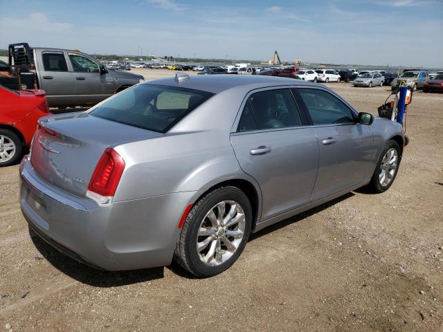 Photo 4 from auction – 2015 CHRYSLER 300 LIMITE with VIN 2C3CCARG3FH842334