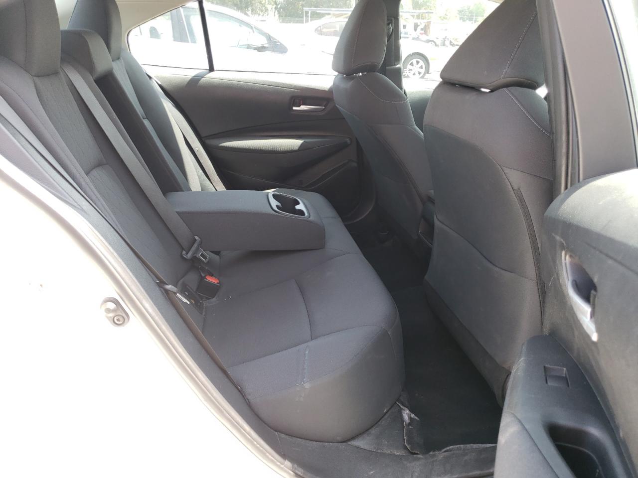 Photo 6 from auction – 2020 TOYOTA COROLLA LE with VIN 5YFEPRAE7LP086708