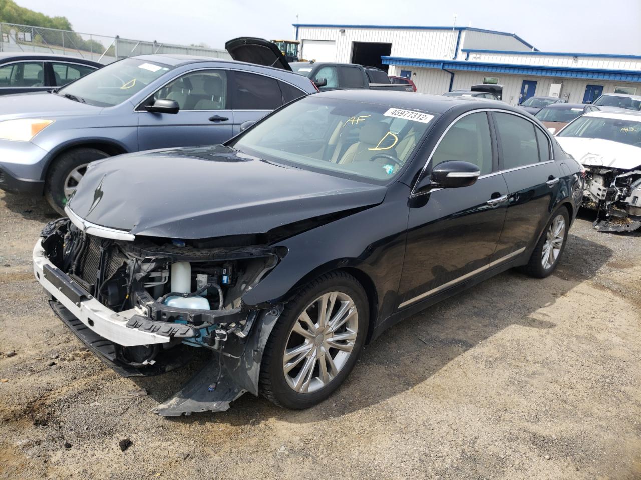 Photo 2 from auction – 2011 HYUNDAI GENESIS 4. with VIN KMHGC4DF5BU134103