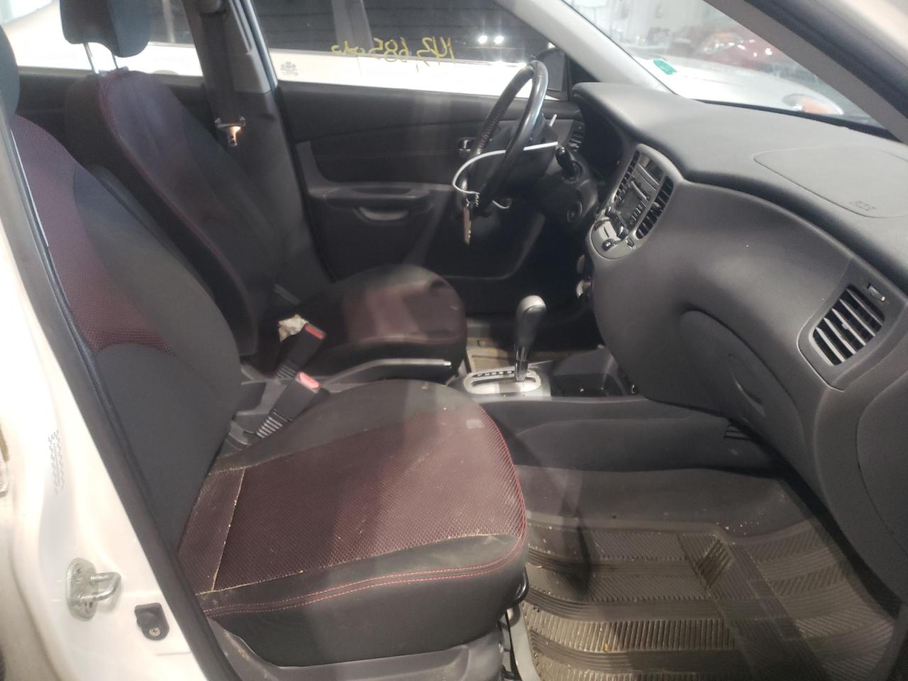 Photo 5 from auction – 2009 KIA RIO 5 SX with VIN KNADE243096586662