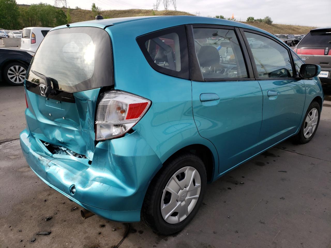 Photo 4 from auction – 2012 HONDA FIT with VIN JHMGE8H38CC017062