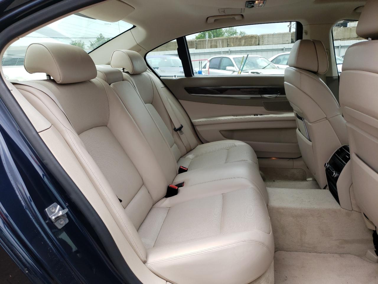 Photo 6 from auction – 2011 BMW ALPINA B7 with VIN WBAKB8C54BC851810