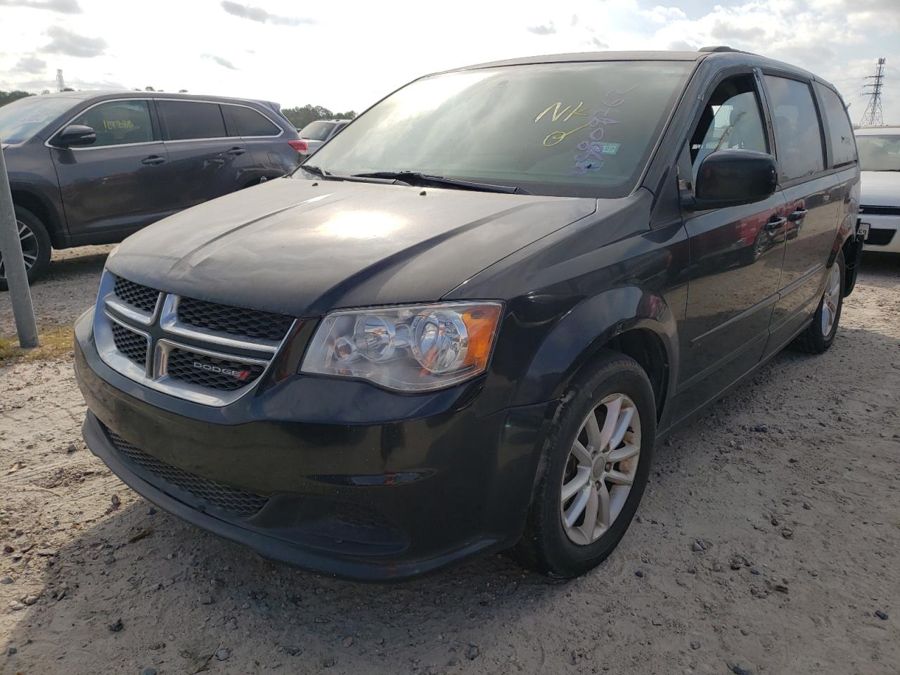 Photo 2 from auction – 2015 DODGE GRAND CARA with VIN 2C4RDGCGXFR733460