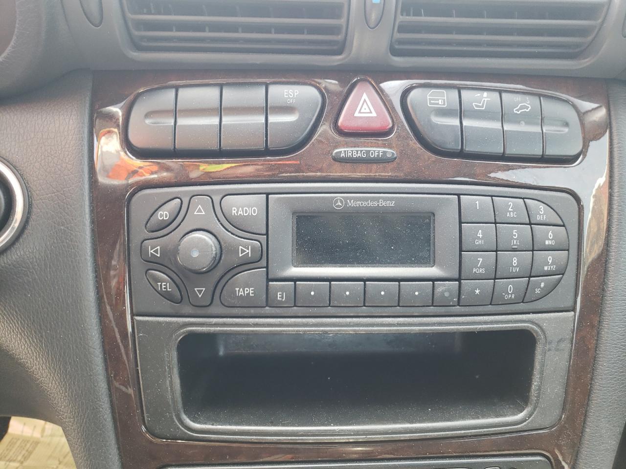 Photo 9 from auction – 2001 MERCEDES-BENZ C 320 with VIN WDBRF64J91F040456