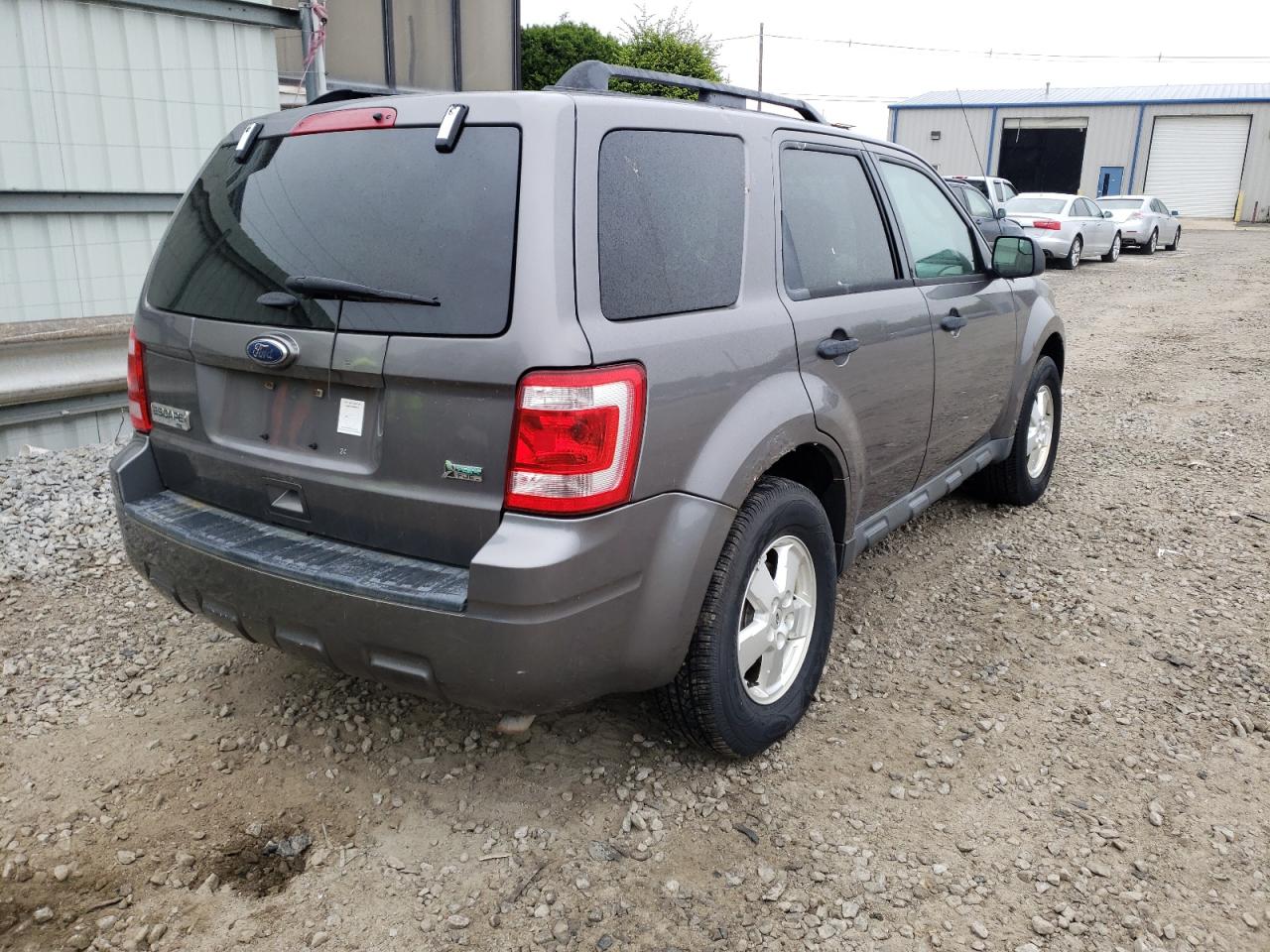 Photo 4 from auction – 2011 FORD ESCAPE XLT with VIN 1FMCU9DG1BKC39041