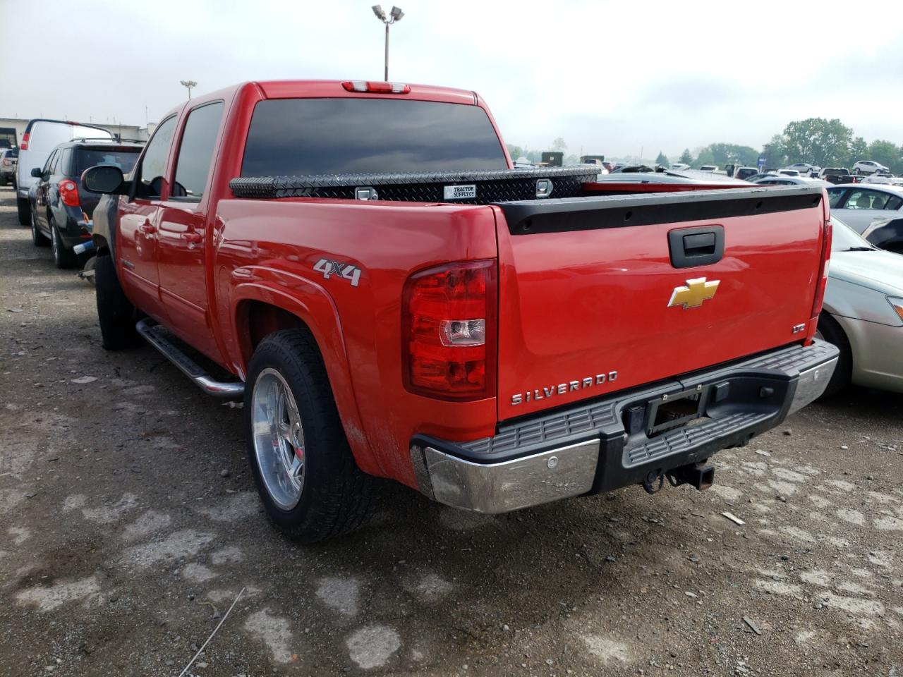 Photo 13 from auction – 2009 CHEVROLET SILVERADO with VIN 3GCEK33M29G244516