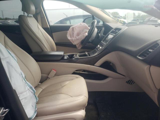 Photo 5 from auction – 2017 LINCOLN MKX RESERV with VIN 2LMPJ8LR5HBL13219
