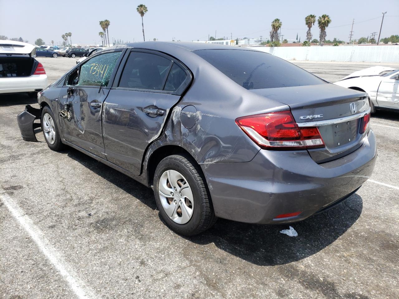 Photo 3 from auction – 2015 HONDA CIVIC LX with VIN 2HGFB2F51FH563230