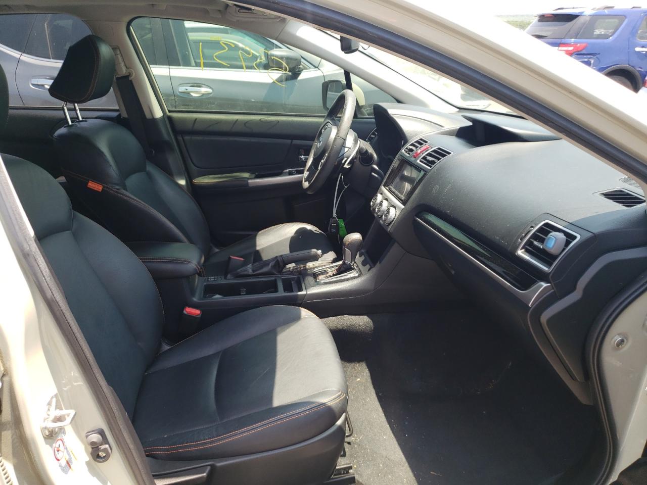 Photo 5 from auction – 2016 SUBARU CROSSTREK with VIN JF2GPANC8G8219935