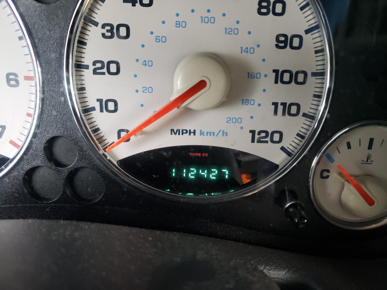 Photo 8 from auction – 2002 JEEP LIBERTY LI with VIN 1J8GL58K12W287799