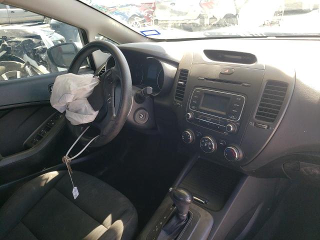 Photo 9 from auction – 2016 KIA FORTE LX with VIN KNAFK4A63G5485582