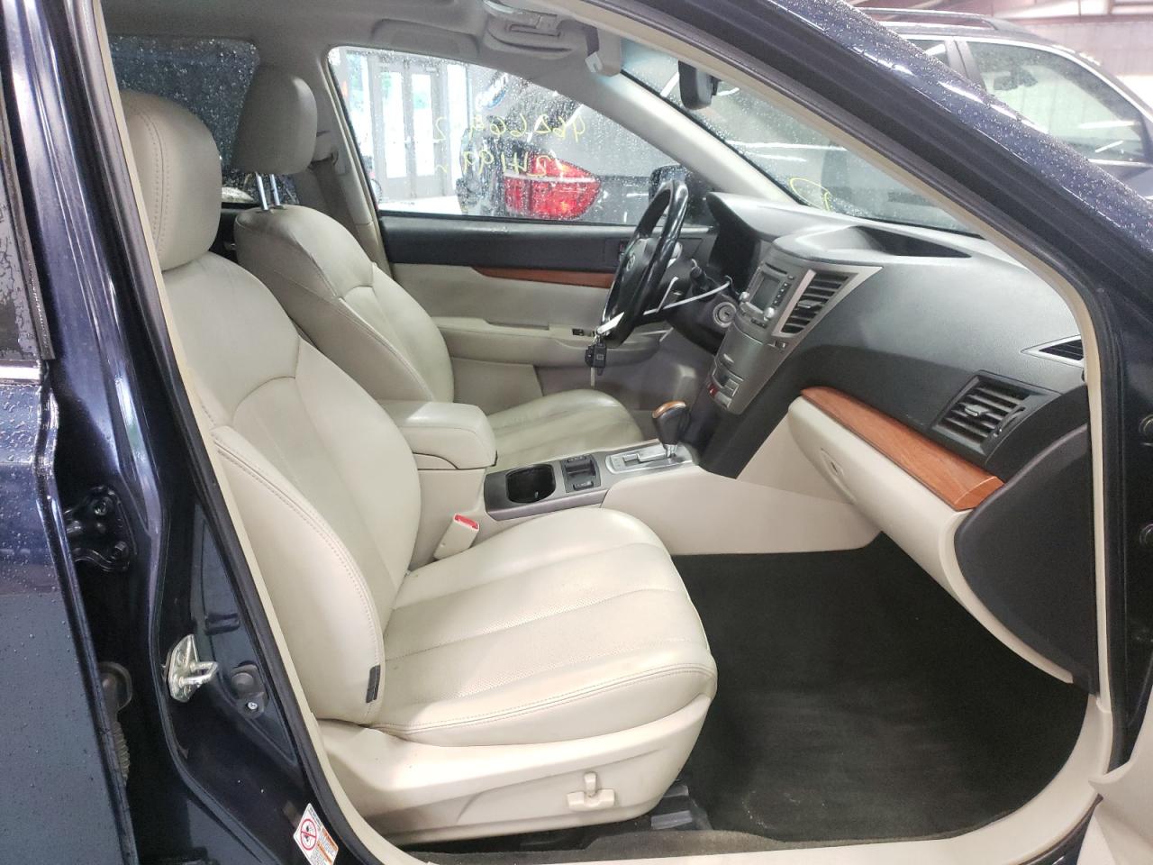 Photo 5 from auction – 2013 SUBARU OUTBACK 2. with VIN 4S4BRBKCXD3225088